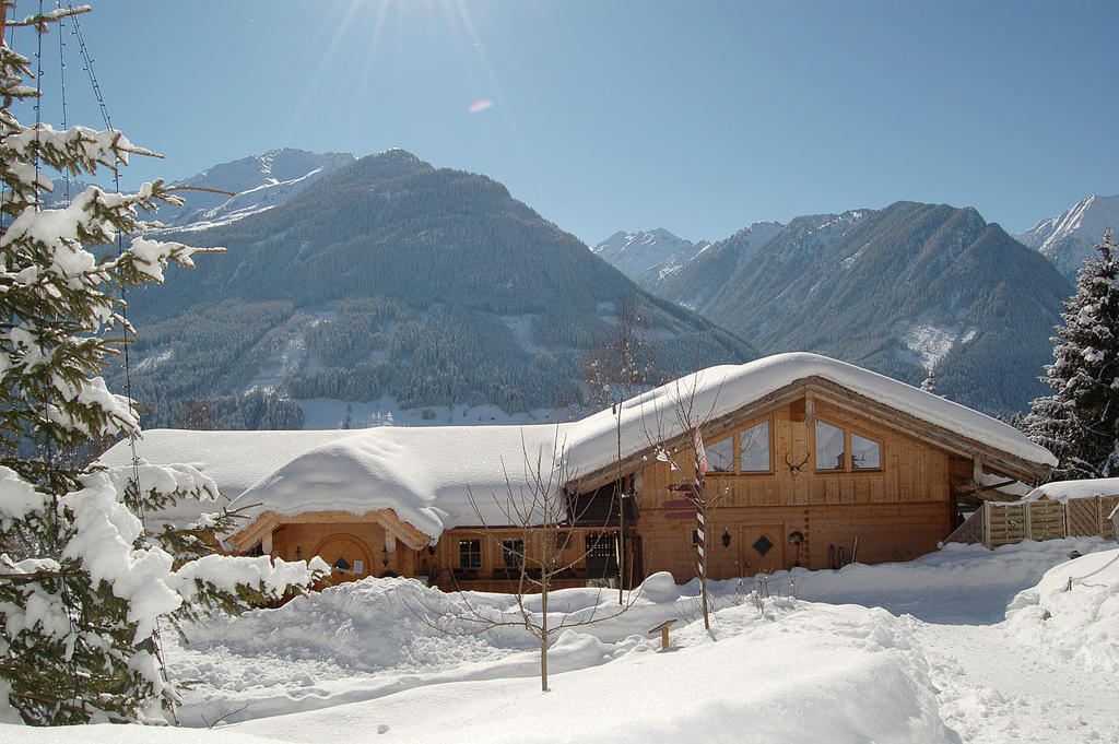 Naturdorf Oberkuehnreit Neukirchen am Grossvenediger Exterior foto